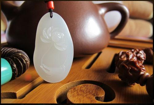 白玉仪装的最新爆料,神秘元素揭示古代服饰之谜 第2张 白玉仪装的最新爆料,神秘元素揭示古代服饰之谜 第2张